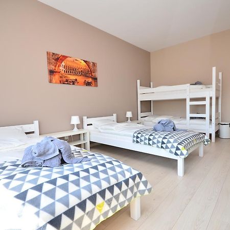 G'Hostel Deszczno Bagian luar foto