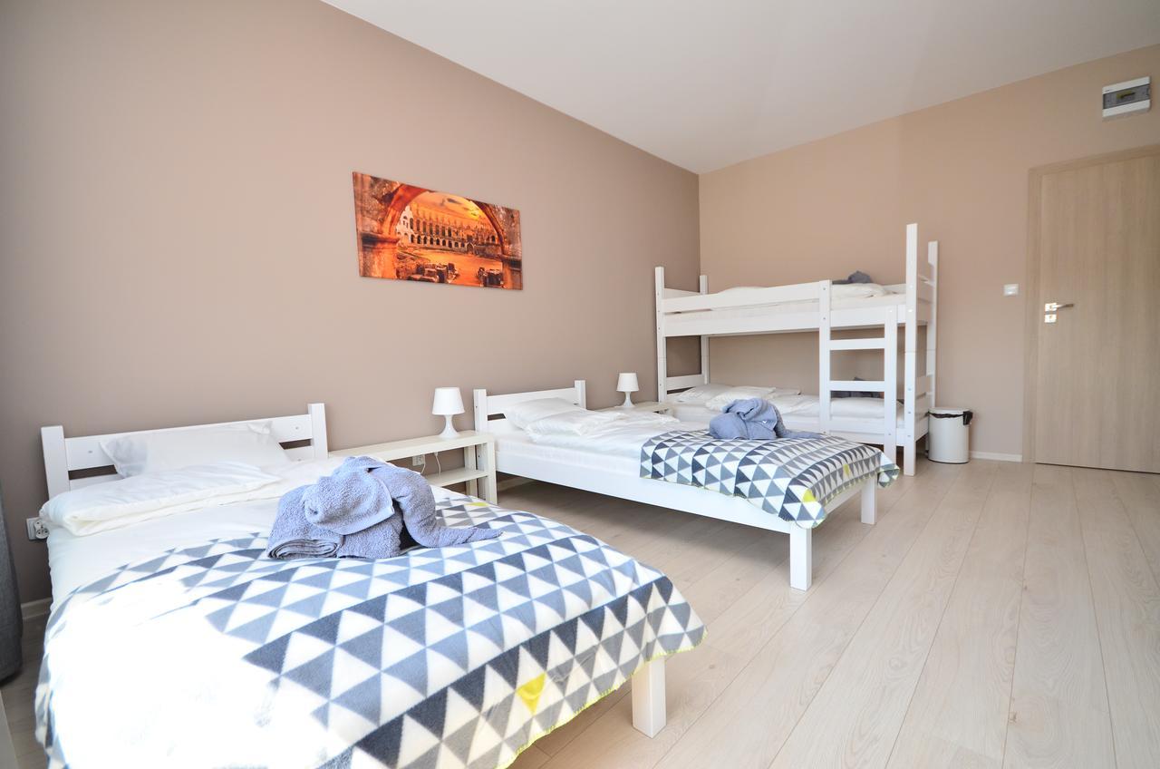 G'Hostel Deszczno Bagian luar foto