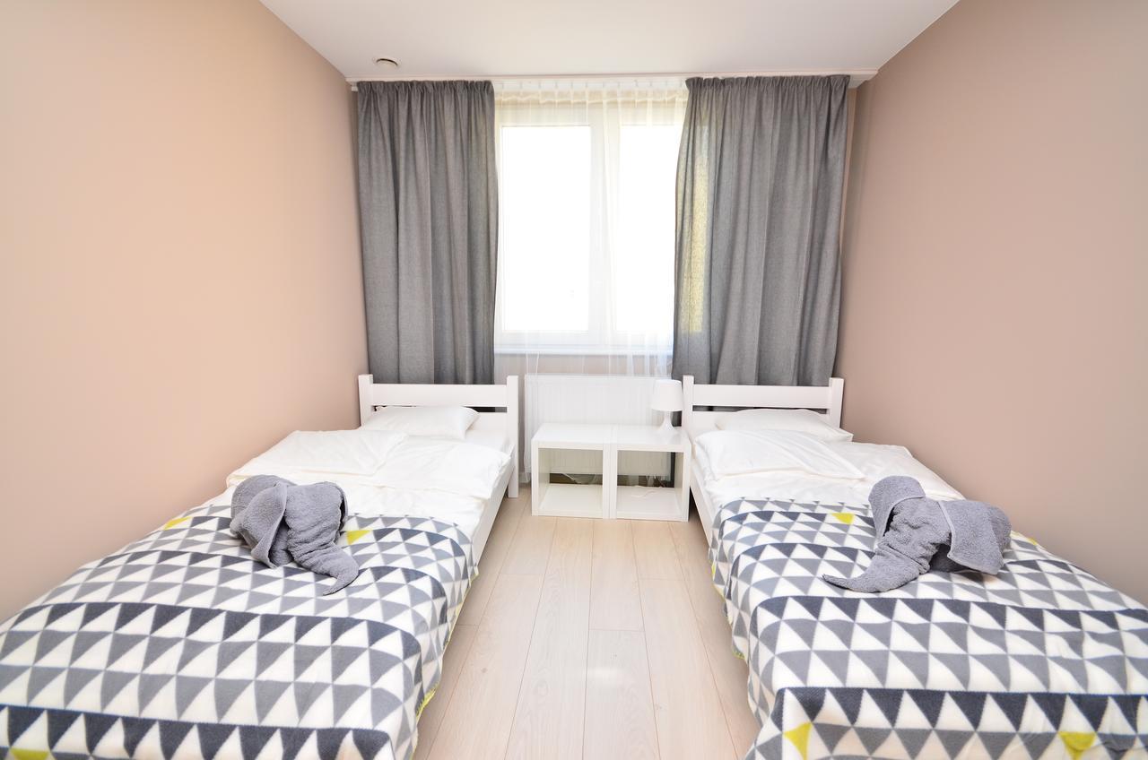 G'Hostel Deszczno Bagian luar foto